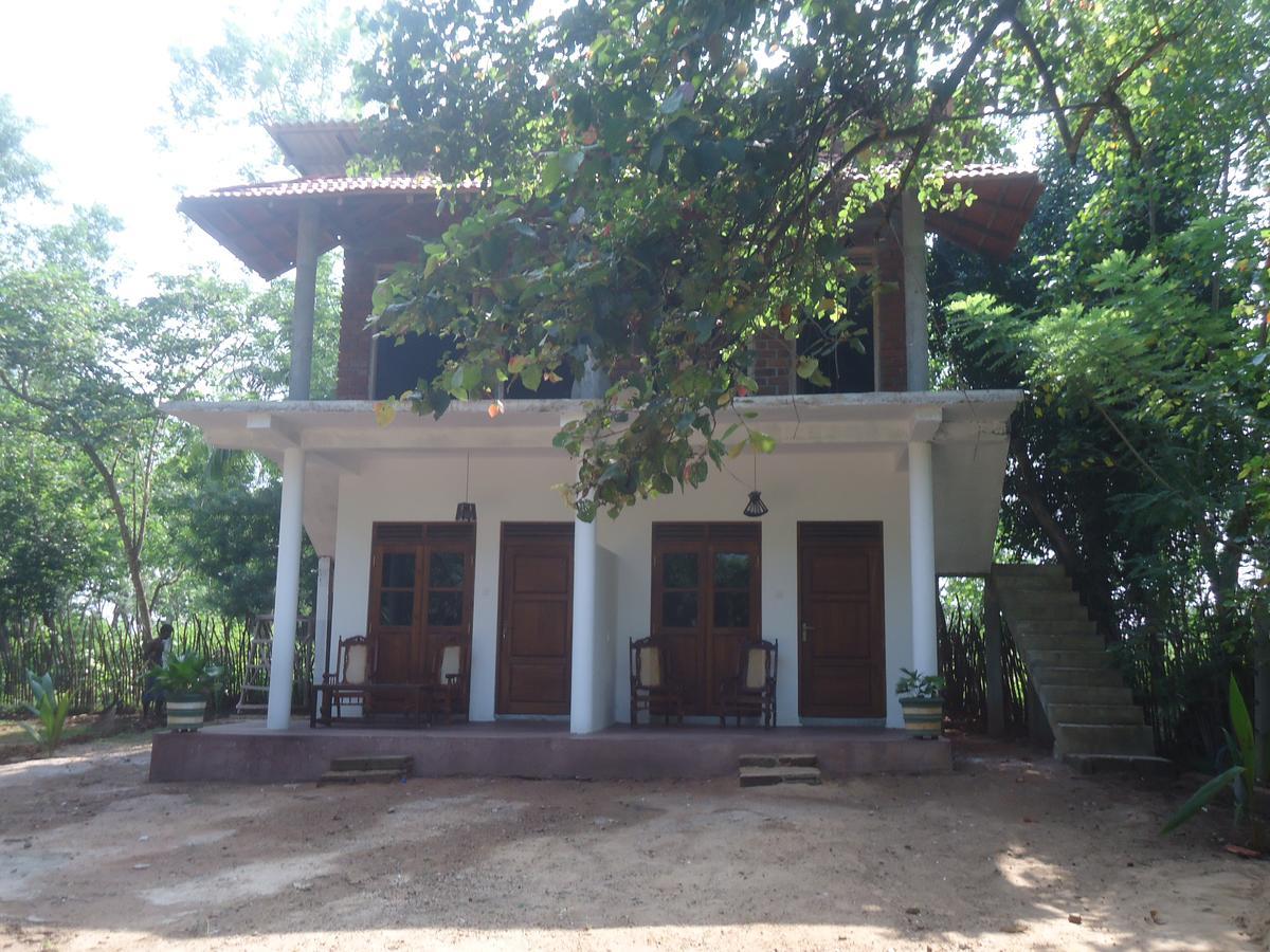 King'S Elephant Cabanas & Restaurant Tangalle Buitenkant foto